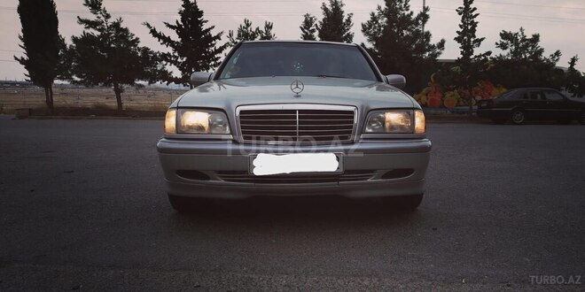 Mercedes C 240 1999, 331,000 km - 2.6 л - Bakı