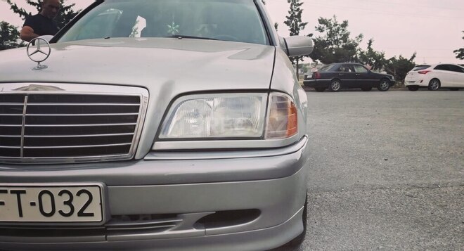 Mercedes C 240 1999, 331,000 km - 2.6 л - Bakı