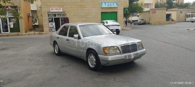 Mercedes E 220 1994, 203,160 km - 2.2 l - Bakı