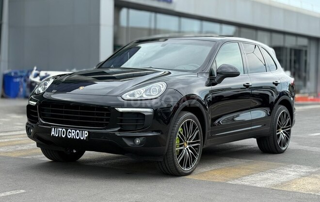 Porsche Cayenne E-Hybrid 2016, 90,000 km - 3.0 l - Bakı