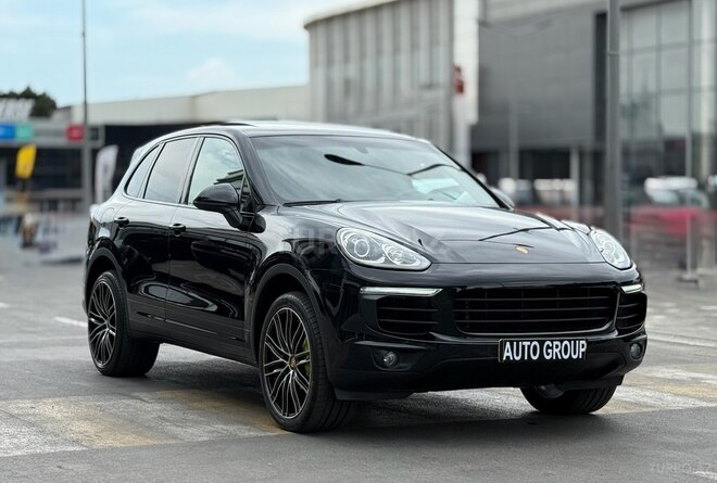 Porsche Cayenne E-Hybrid 2016, 90,000 km - 3.0 l - Bakı