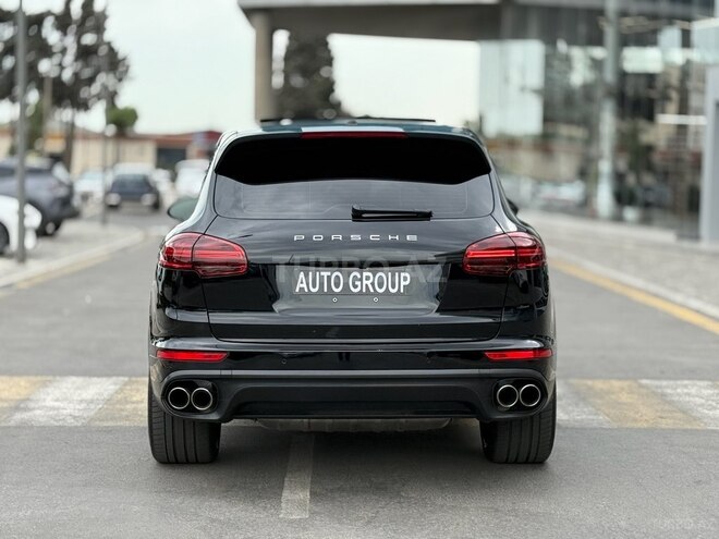 Porsche Cayenne E-Hybrid 2016, 90,000 km - 3.0 l - Bakı