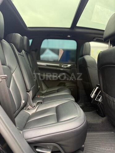 Porsche Cayenne E-Hybrid 2016, 90,000 km - 3.0 l - Bakı