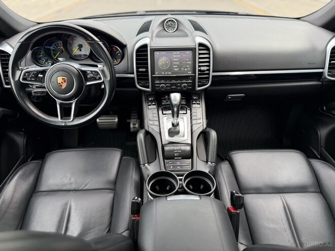 Porsche Cayenne E-Hybrid 2016, 90,000 km - 3.0 l - Bakı