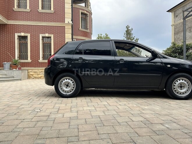 Toyota Corolla 2005, 310,000 km - 1.4 l - Gəncə