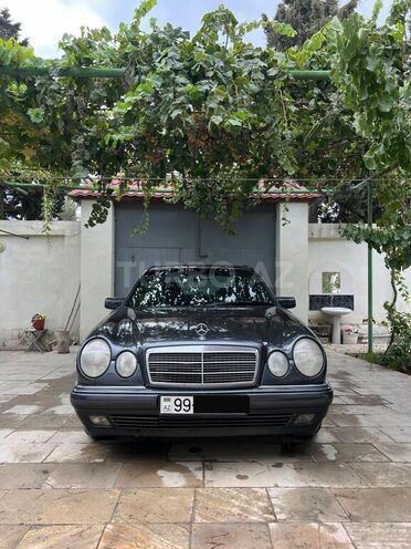 Mercedes E 200 1997, 416,000 km - 2.0 l - Bakı