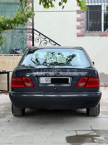 Mercedes E 200 1997, 416,000 km - 2.0 l - Bakı