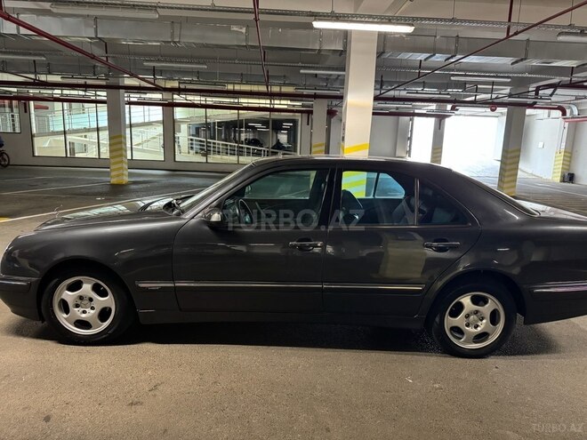 Mercedes E 270 2000, 499,999 km - 2.7 l - Bakı