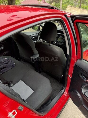 Toyota Prius C 2018, 220,000 km - 1.5 l - Bakı