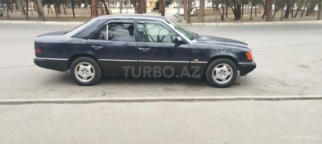Mercedes  1991, 400,000 km - 2.0 л - Mingəçevir