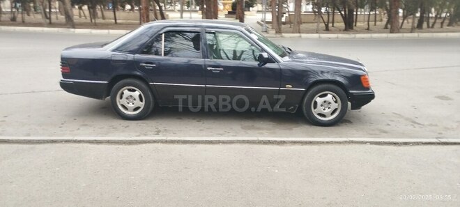 Mercedes  1991, 400,000 km - 2.0 л - Mingəçevir