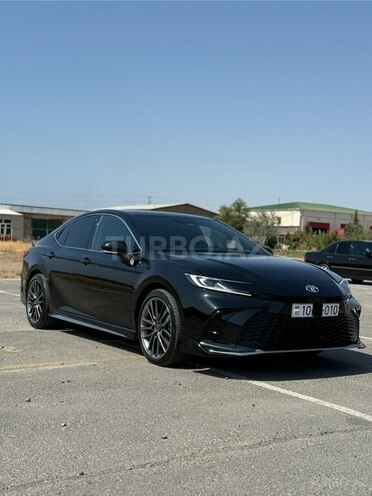 Toyota Camry 2024, 9,500 km - 2.0 л - Bakı