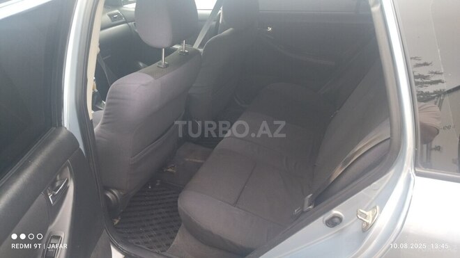 Toyota Corolla 2004, 400,000 km - 1.4 l - Bakı