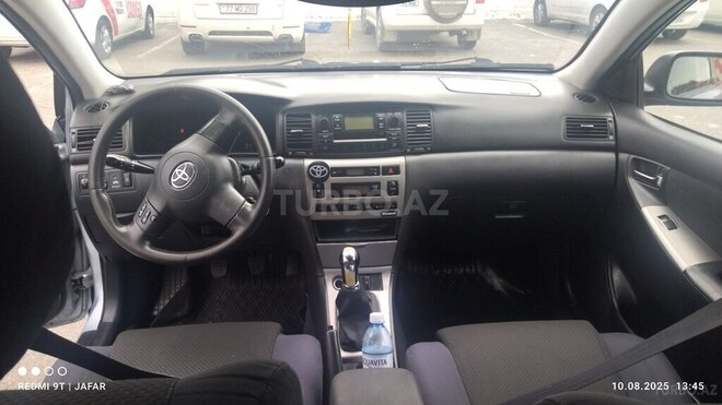 Toyota Corolla 2004, 400,000 km - 1.4 l - Bakı