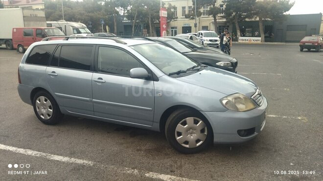 Toyota Corolla 2004, 400,000 km - 1.4 l - Bakı