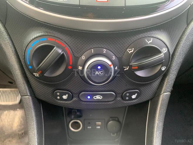 Hyundai Accent 2017, 84,900 km - 1.4 л - Bakı