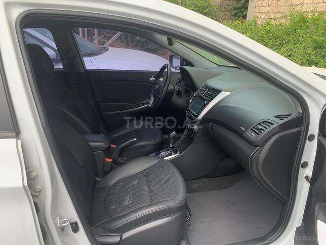Hyundai Accent 2017, 84,900 km - 1.4 л - Bakı