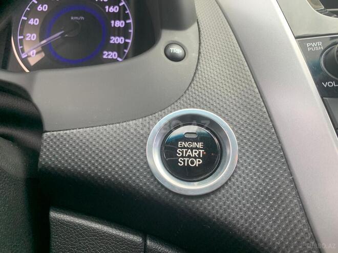 Hyundai Accent 2017, 84,900 km - 1.4 л - Bakı
