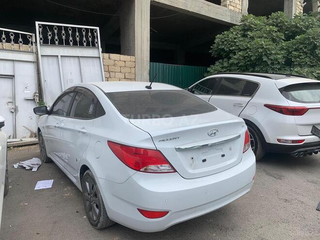 Hyundai Accent 2017, 84,900 km - 1.4 л - Bakı
