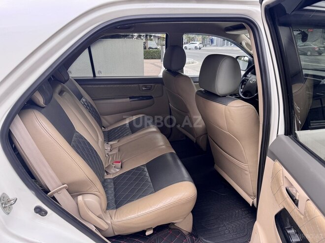 Toyota Land Cruiser Prado 2012, 180,500 km - 2.7 l - Bakı