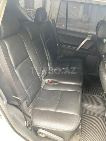 Toyota Land Cruiser Prado 2011, 224,000 km - 2.7 l - Bakı