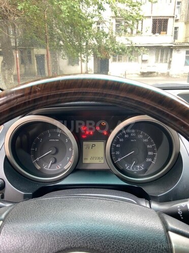 Toyota Land Cruiser Prado 2011, 224,000 km - 2.7 l - Bakı