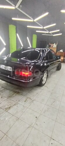 Mercedes E 280 1999, 353,000 km - 2.8 л - Bakı