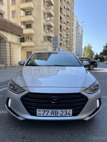 Hyundai Elantra 2018, 120,701 km - 2.0 л - Bakı