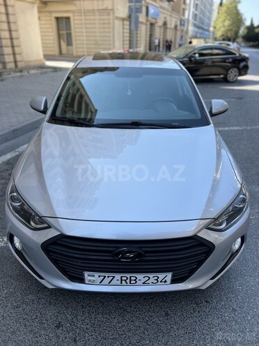Hyundai Elantra 2018, 120,701 km - 2.0 л - Bakı