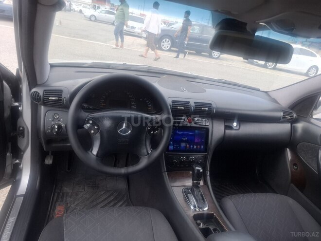 Mercedes C 220 2001, 235,000 km - 2.2 л - Sumqayıt