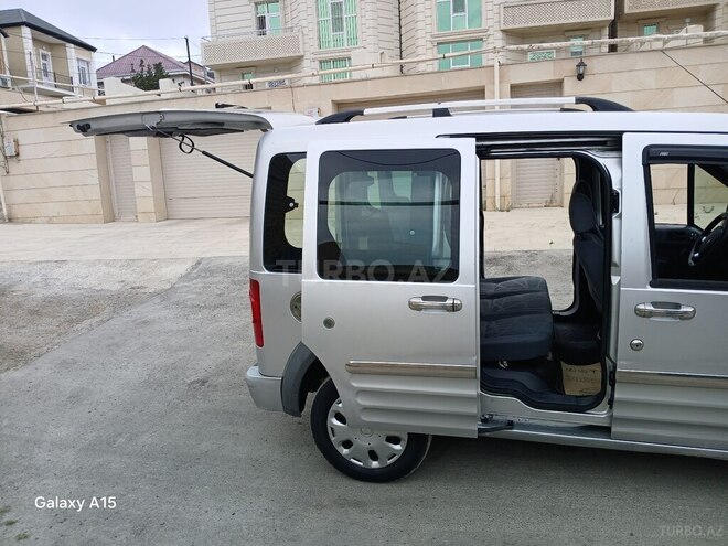 Ford Tourneo Connect 2010, 405,123 km - 1.8 l - Bakı