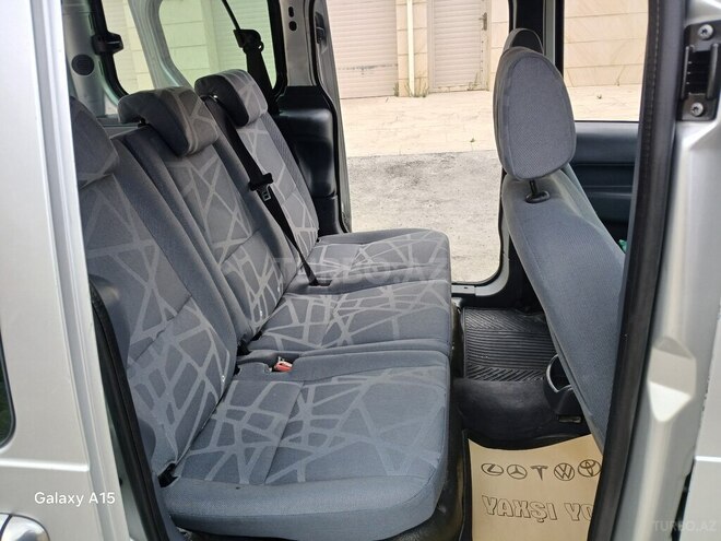 Ford Tourneo Connect 2010, 405,123 km - 1.8 l - Bakı