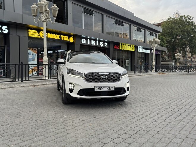 Kia Sorento 2019, 137,325 km - 2.0 l - Gəncə