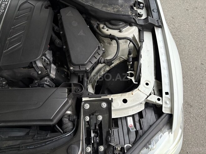 BMW 320 2015, 180,000 km - 2.0 l - Bakı