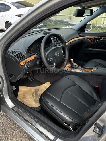 Mercedes E 270 2002, 444,000 km - 2.7 л - Göyçay