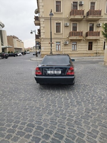 Mercedes C 180 1997, 422,011 km - 1.8 l - Bakı
