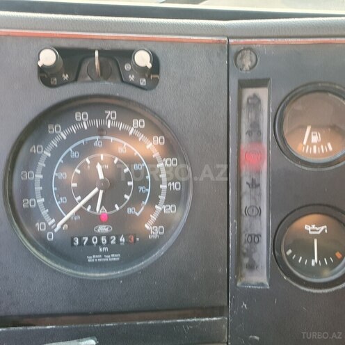 Ford Cargo 1982, 378,000 km - 6.2 l - Mingəçevir