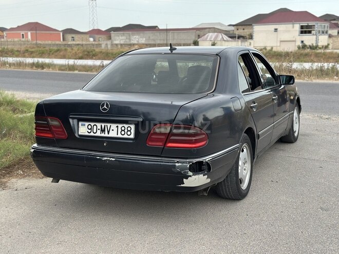 Mercedes E 220 1998, 680,000 km - 2.2 l - Bakı