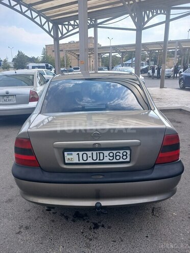 Opel Vectra 1998, 340,000 km - 1.6 l - Bakı