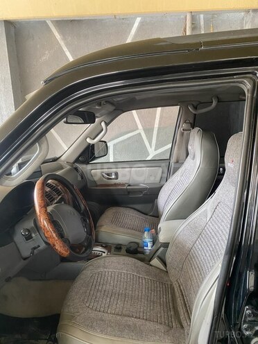 Hyundai Terracan 2004, 235,000 km - 2.9 l - Bakı