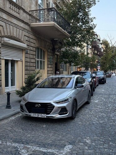 Hyundai Elantra 2017, 177,028 km - 2.0 l - Bakı