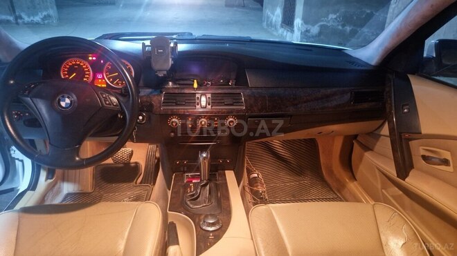 BMW 530 2004, 350,000 km - 3.0 l - Bakı