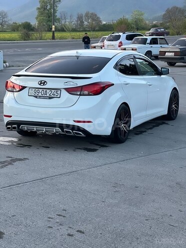 Hyundai Elantra 2015, 160,000 km - 1.8 l - Bakı