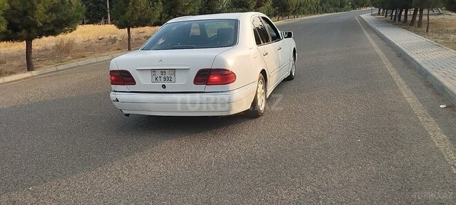Mercedes E 300 1995, 480,000 km - 3.0 л - Masallı