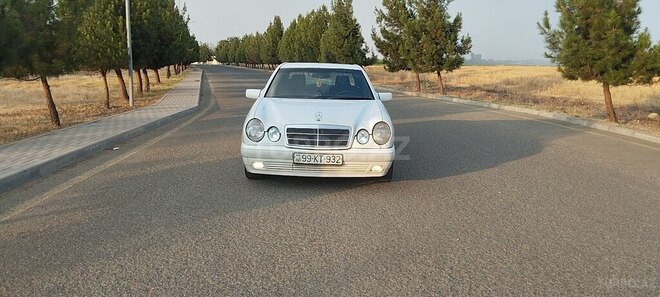 Mercedes E 300 1995, 480,000 km - 3.0 л - Masallı