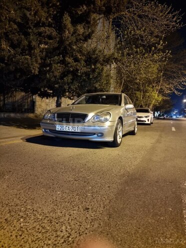 Mercedes C 200 2000, 367,000 km - 2.0 л - Bakı