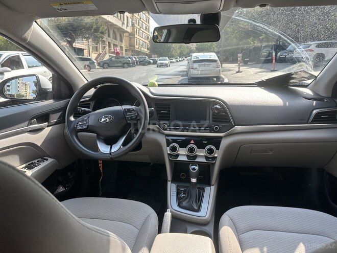 Hyundai Elantra 2019, 90,000 km - 2.0 l - Bakı