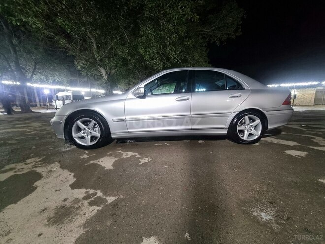 Mercedes C 200 2000, 367,000 km - 2.0 л - Bakı