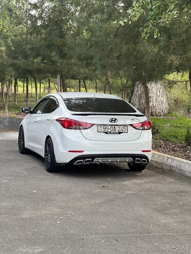 Hyundai Elantra 2015, 160,000 km - 1.8 l - Bakı