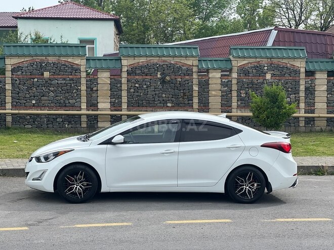 Hyundai Elantra 2015, 160,000 km - 1.8 l - Bakı